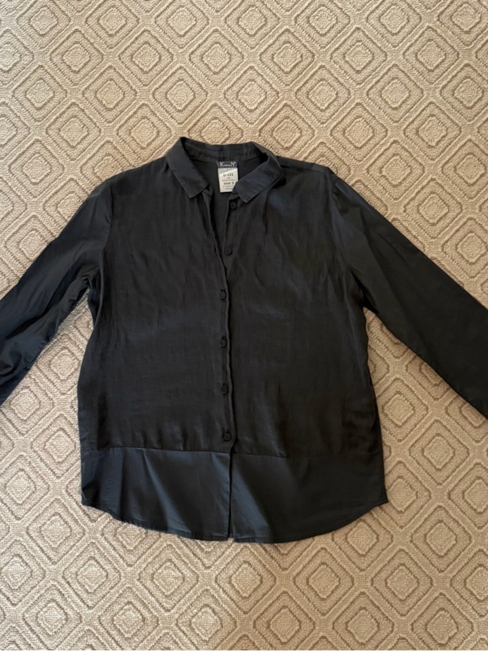 Luxury KristenseN du Nord black linen button-down shirt made in Italy.